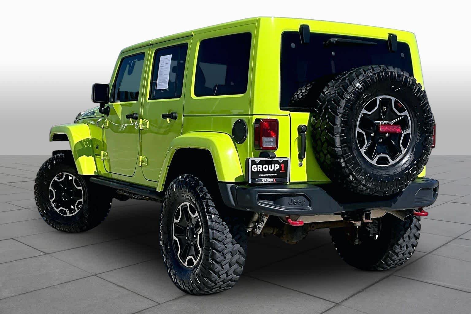 Used 2016 Jeep Wrangler Unlimited Rubicon AWD/4WD image 11