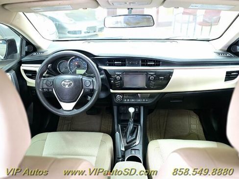 Used 2016 Toyota Corolla LE image 17