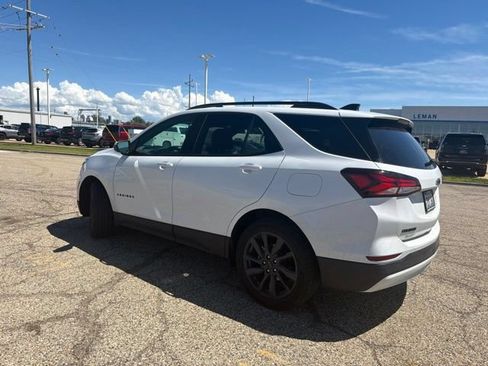 Used 2024 Chevrolet Equinox RS w/ LPO, Floor Liner Package AWD/4WD image 4