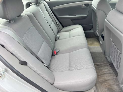 Used 2009 Chevrolet Malibu LS FWD image 19