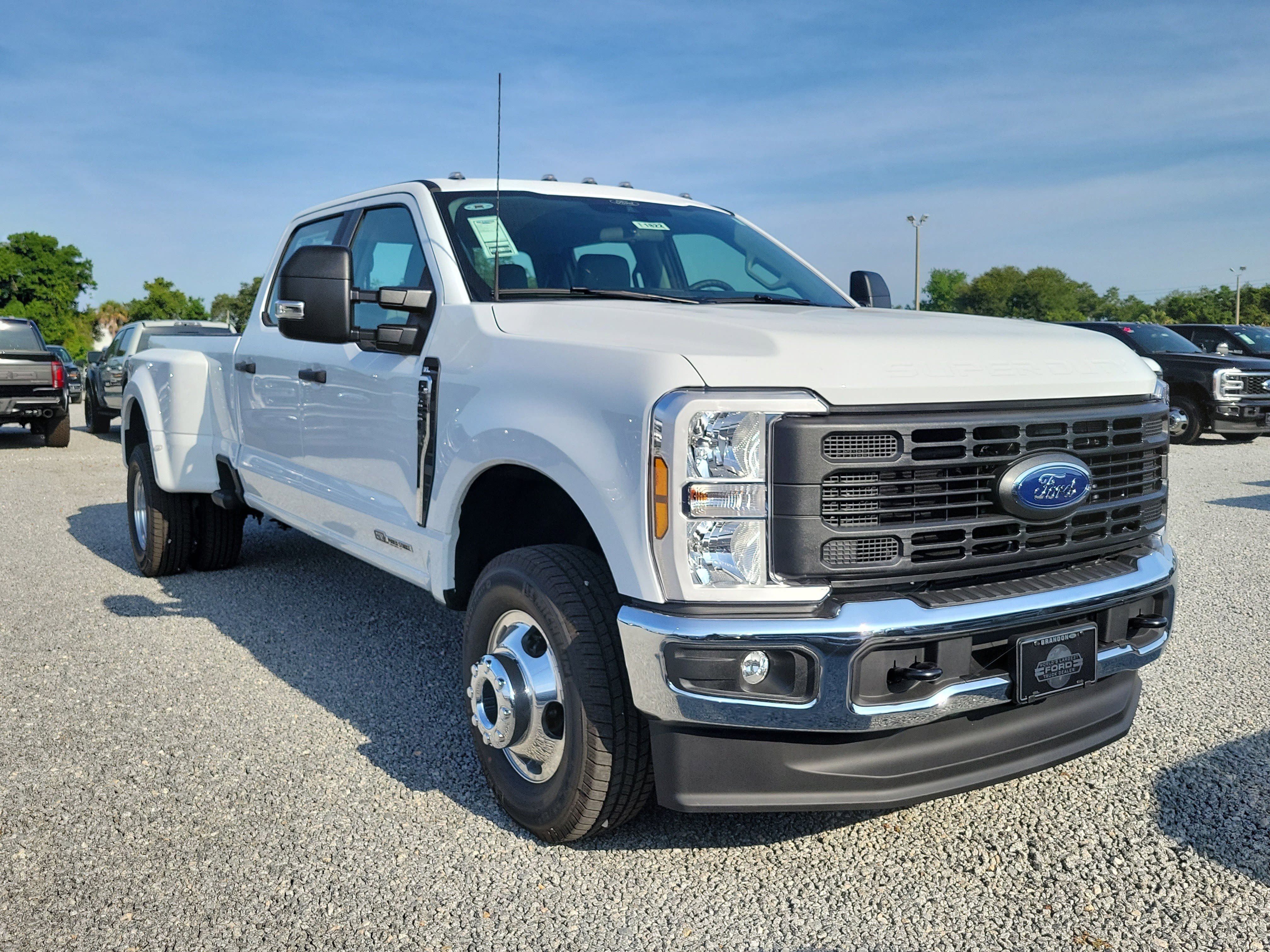 New 2026 Ford F350 XL AWD/4WD image 2