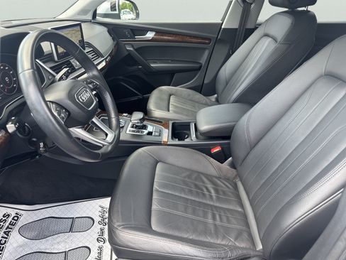 Used 2018 Audi Q5 2.0T Premium Plus w/ Premium Plus Package AWD/4WD image 12