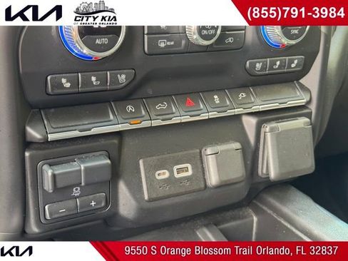 Used 2020 GMC Sierra 1500 SLT w/ SLT Premium Package AWD/4WD image 20