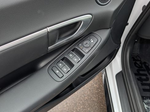 Certified 2026 Hyundai Sonata SEL AWD/4WD image 19