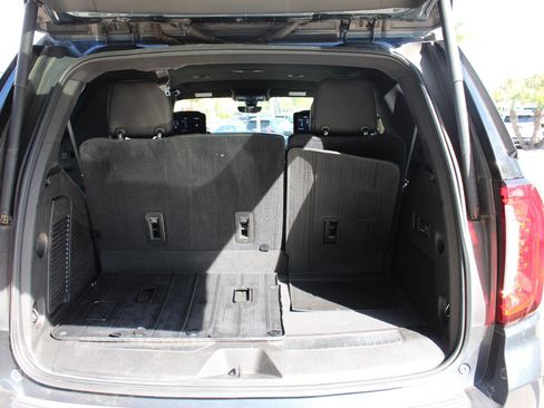 Used 2021 GMC Yukon Denali w/ Advanced Technology Package image 33