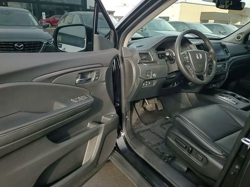 Used 2023 Honda Ridgeline RTL image 12