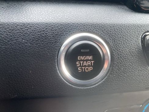 Used 2019 Kia Niro S Touring image 31