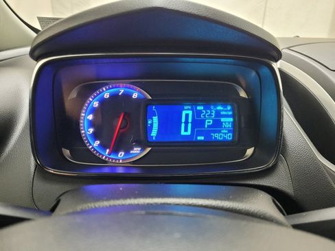 Used 2016 Chevrolet Trax LT w/ LT Convenience Package AWD/4WD image 23