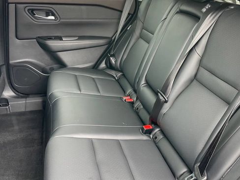 Certified 2023 Nissan Rogue SV w/ SV Premium B Package AWD/4WD image 8