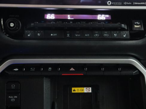 Used 2024 Toyota Tundra Platinum image 20