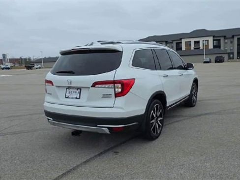 Used 2021 Honda Pilot Touring image 7