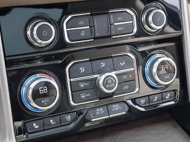 Used 2021 GMC Yukon XL Denali AWD/4WD image 14