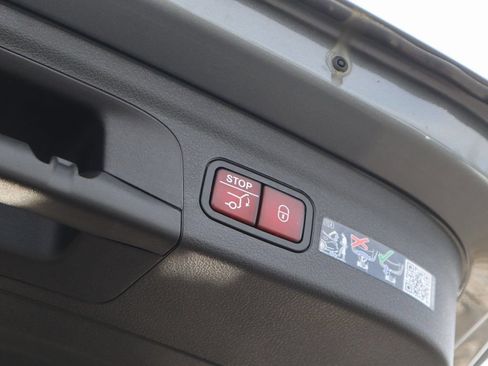 Used 2026 Mercedes-Benz GLE 350 4MATIC image 12