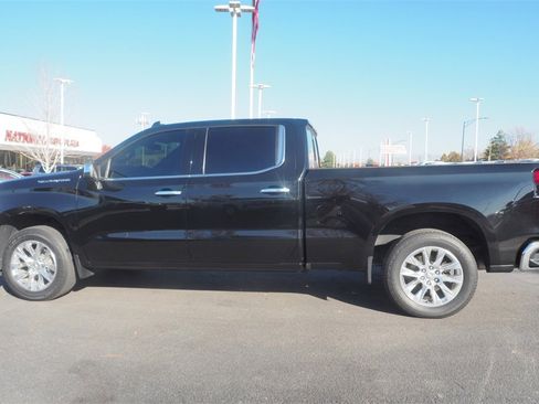 Used 2021 Chevrolet Silverado 1500 LTZ image 8
