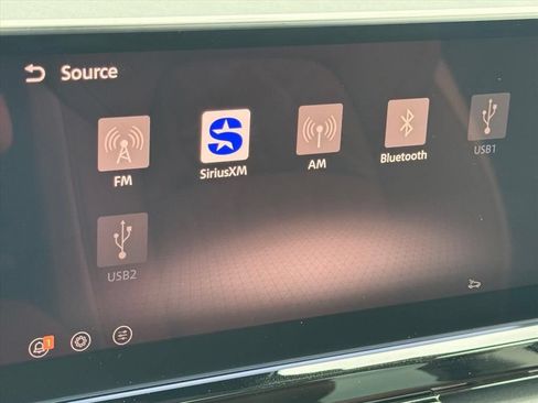 Used 2026 Nissan Pathfinder Platinum w/ Lighting Package FWD image 26
