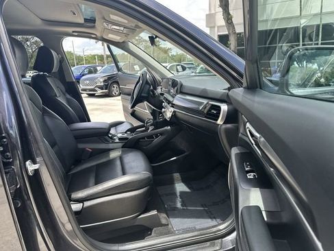 Used 2025 Kia Telluride S AWD/4WD image 29