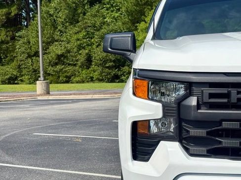 Used 2026 Chevrolet Silverado 1500 Custom AWD/4WD image 13