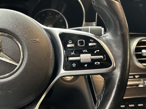 Used 2019 Mercedes-Benz C 300 Sedan image 19