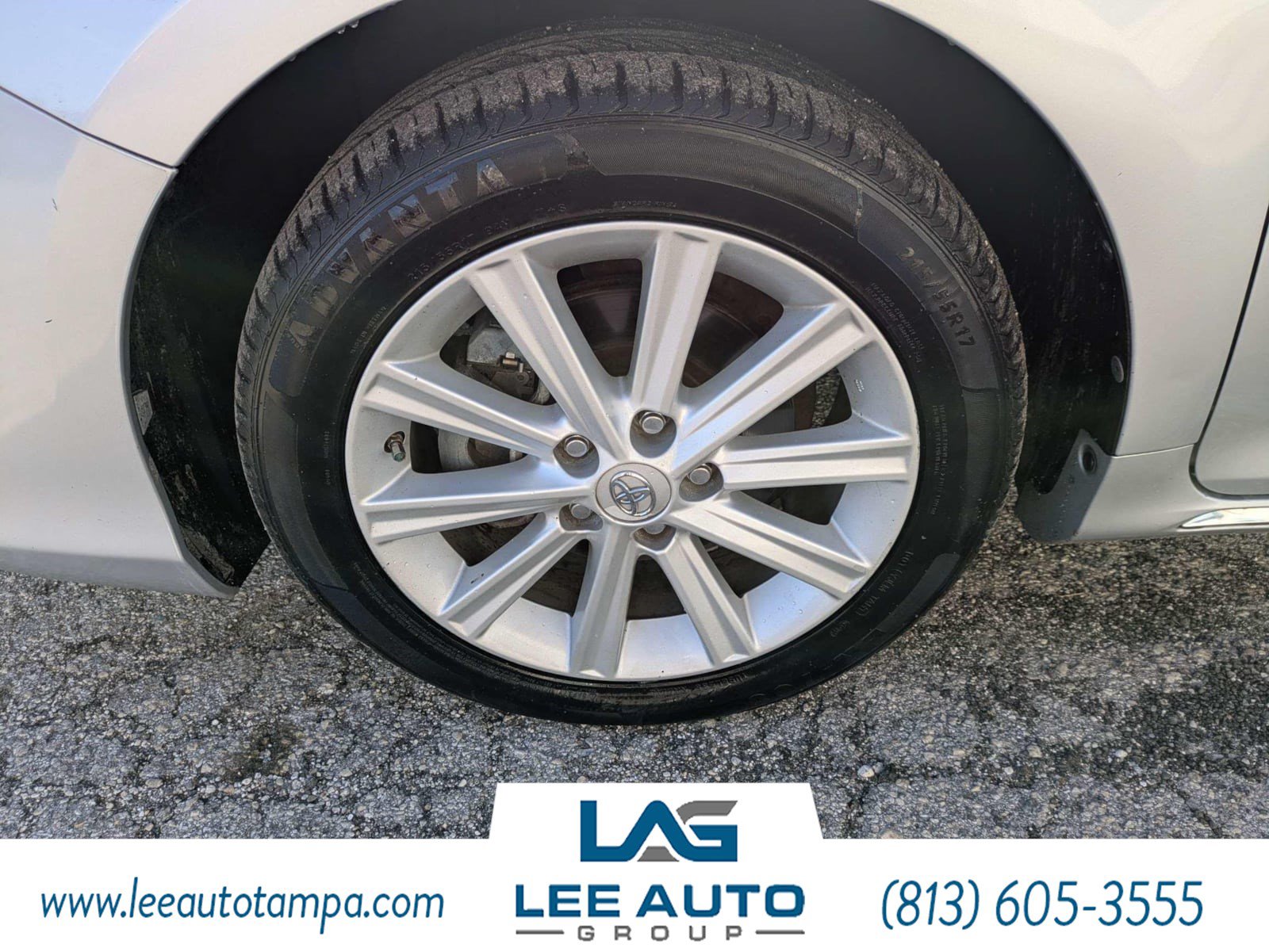 Used 2014 Toyota Camry XLE FWD image 10