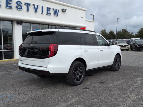 New 2025 Ford Expedition Platinum w/ Stealth Performance Package image 6