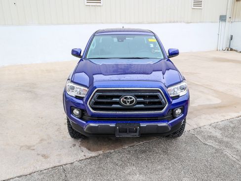 Certified 2023 Toyota Tacoma SR5 image 4