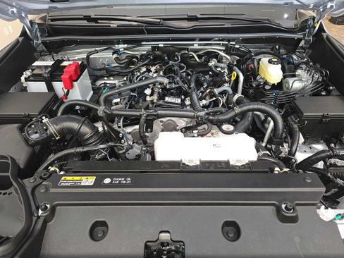 Certified 2026 Toyota 4Runner SR5 AWD/4WD image 9
