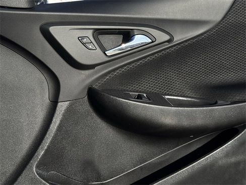 Used 2025 Chevrolet Malibu LT image 28