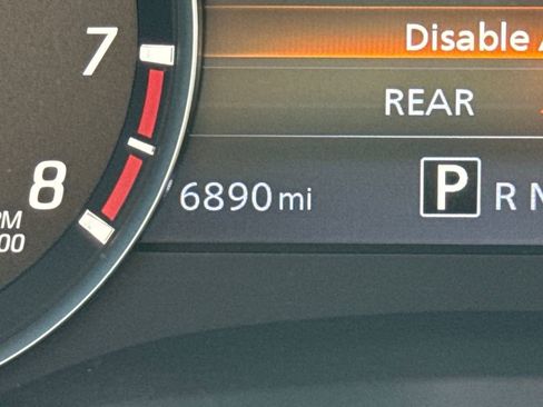 Used 2024 Nissan Frontier SV w/ SV Convenience Package image 20