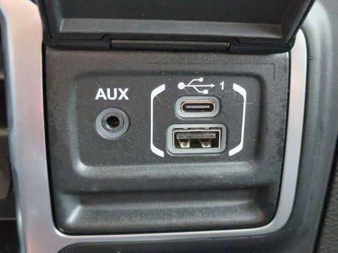Used 2023 Jeep Wrangler Unlimited w/ Cold Weather Group AWD/4WD image 22