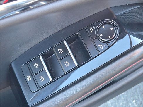 Used 2024 MAZDA MAZDA3 s image 22