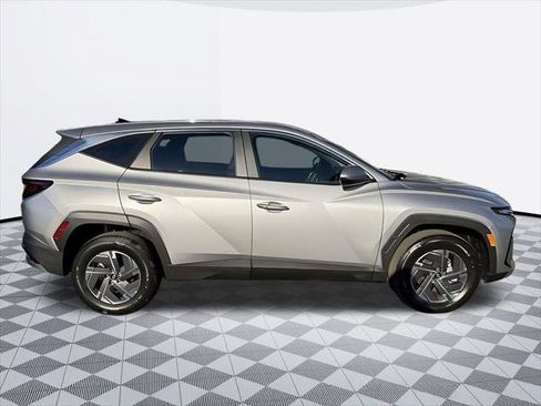 New 2026 Hyundai Tucson Blue SE AWD/4WD image 8