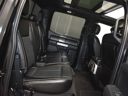 Used 2020 Ford F150 Lariat w/ Equipment Group 502A Luxury AWD/4WD image 34