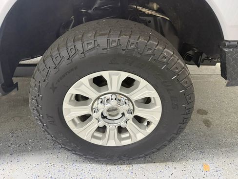 Used 2020 Ford F250 XL w/ STX Appearance Package AWD/4WD image 8
