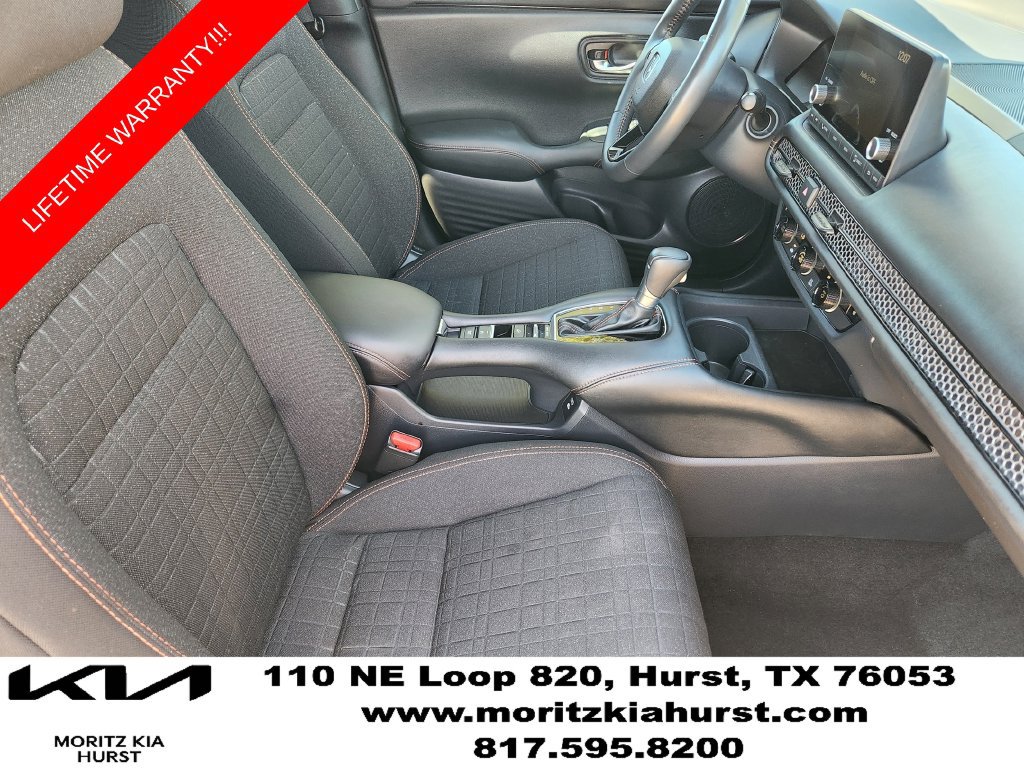 Used 2025 Honda HR-V Sport image 18