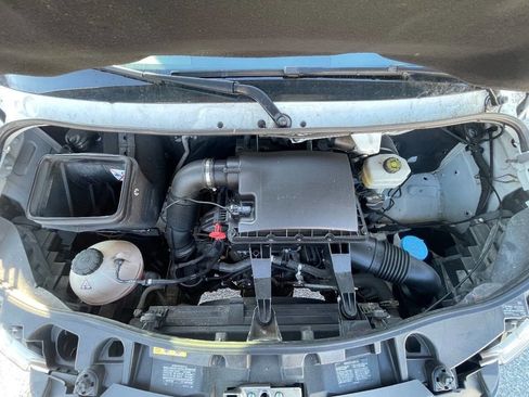 Used 2023 Mercedes-Benz Sprinter 2500 image 44