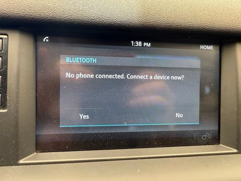 Used 2019 Land Rover Discovery Sport SE AWD/4WD image 28