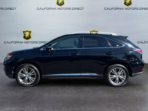 Used 2013 Lexus RX 450h AWD w/ Navigation Pkg image 2