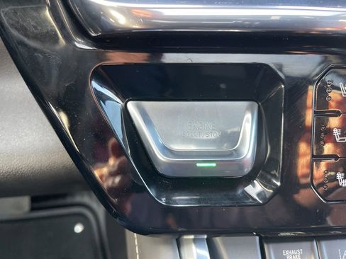 Used 2025 GMC Sierra 3500 Denali Ultimate image 24