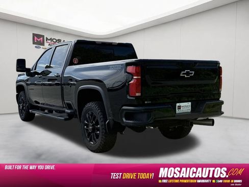 Used 2026 Chevrolet Silverado 3500 LTZ w/ Trail Boss Package AWD/4WD image 5