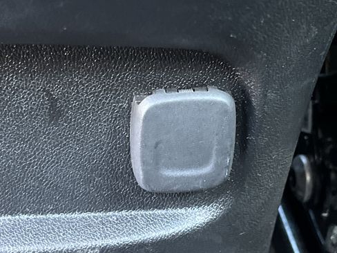 Used 2024 Chevrolet Malibu LT image 20