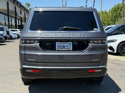 Used 2022 Jeep Grand Wagoneer Series II w/ Rear Seat Video Group 1 AWD/4WD image 19