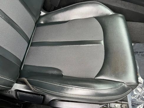 Used 2023 Kia K5 GT-Line image 14