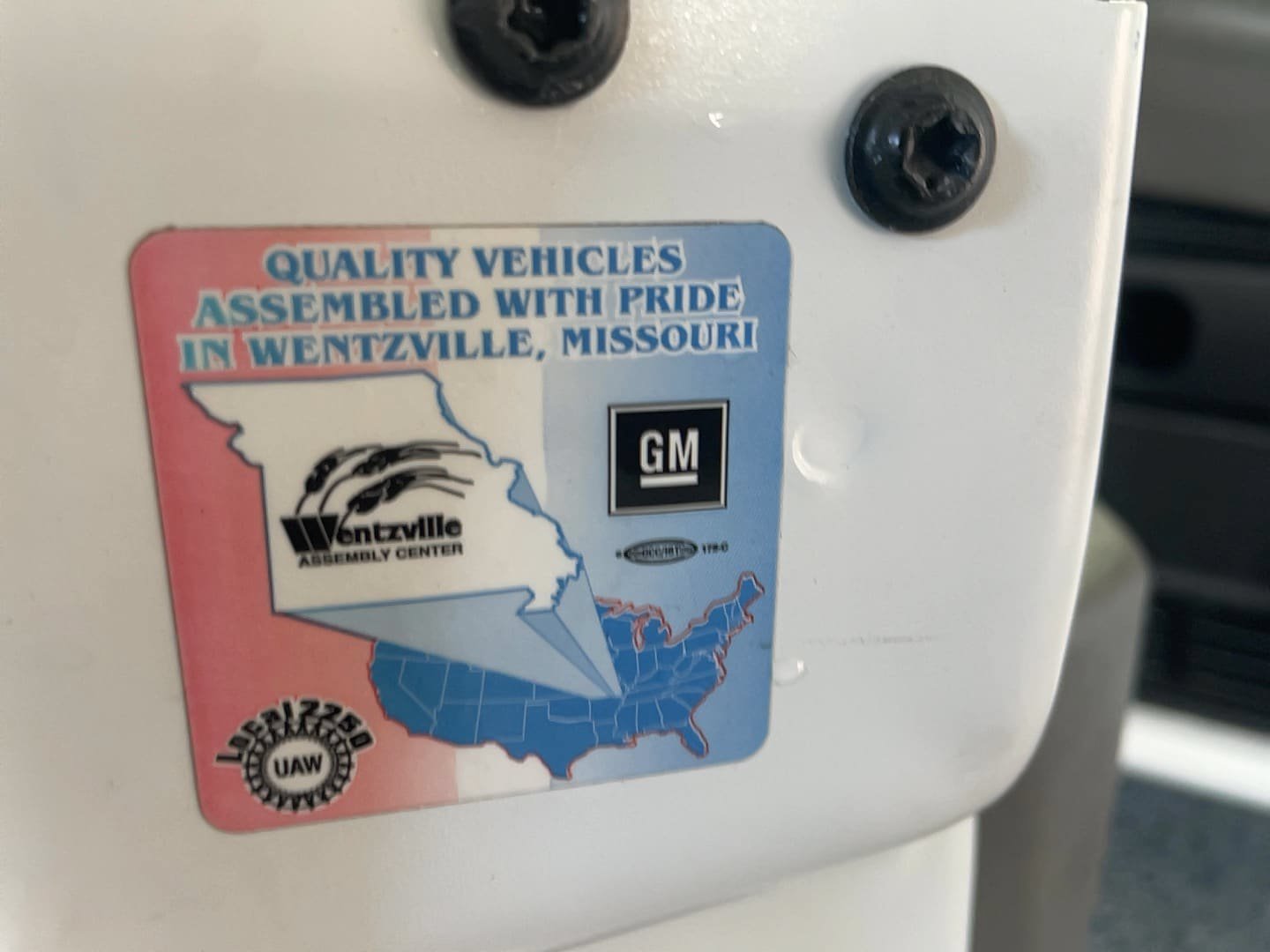 Used 2025 GMC Savana 3500 Extended RWD image 7