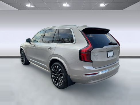 New 2026 Volvo XC90 B6 Ultra w/ Protection Package image 3