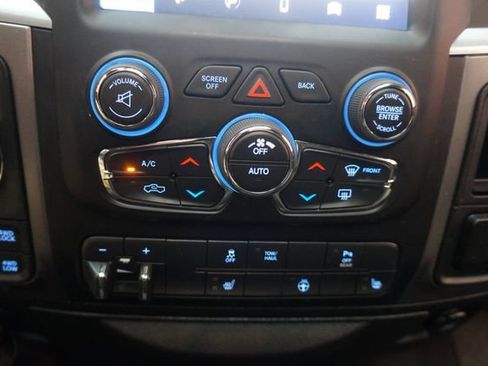Used 2022 RAM 1500 Warlock w/ Trailer & Traction Group AWD/4WD image 19