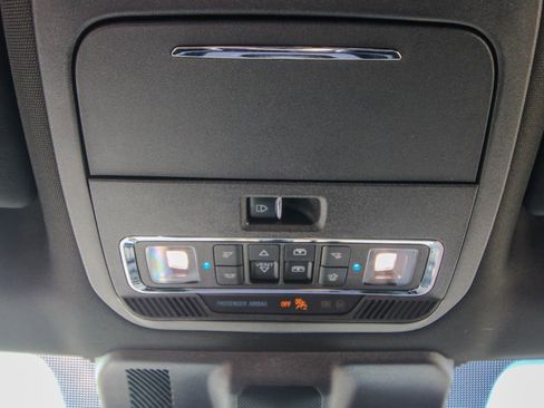 Used 2023 Ford F150 Lariat w/ Equipment Group 502A High image 30