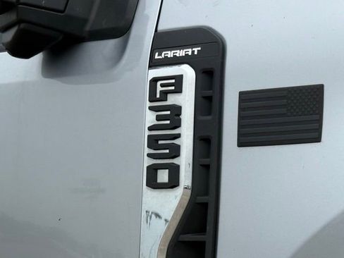 Used 2023 Ford F350 Lariat image 7