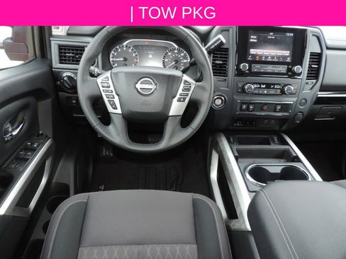 Certified 2024 Nissan Titan SV w/ SV Convenience Package image 18