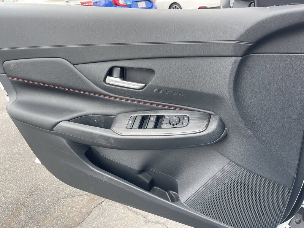 Used 2026 Nissan Sentra SR w/ Floor Mat Package FWD image 20