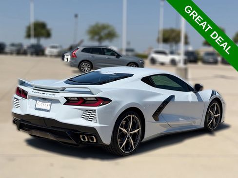 Used 2021 Chevrolet Corvette Stingray Preferred Cpe w/ Z51 Performance Package RWD image 8